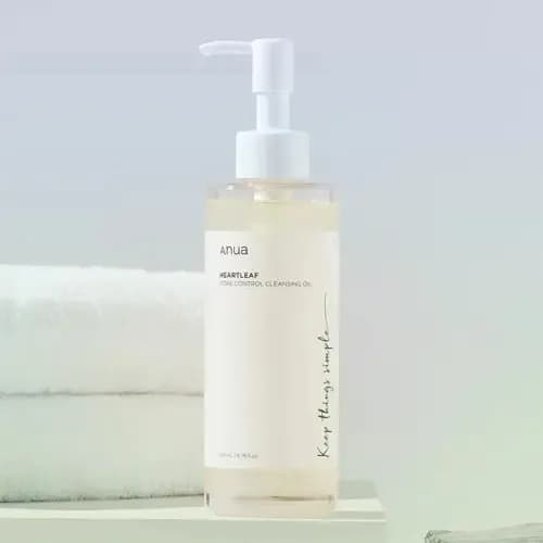 Anua Heartleaf Pore Control Cleansing Oil 7