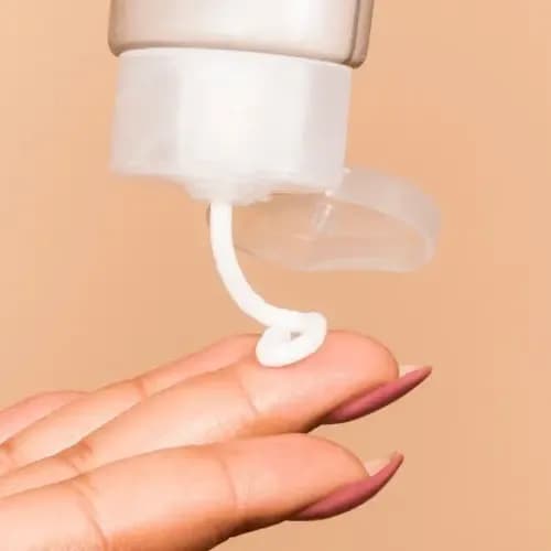 The Ordinary Natural Moisturizing Factors + HA 100 ml 5